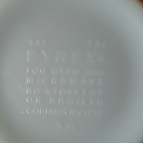 Harvest Pyrex Vintage 1.5 Mixing Nesting Bowel 442 - Picture 5 of 8